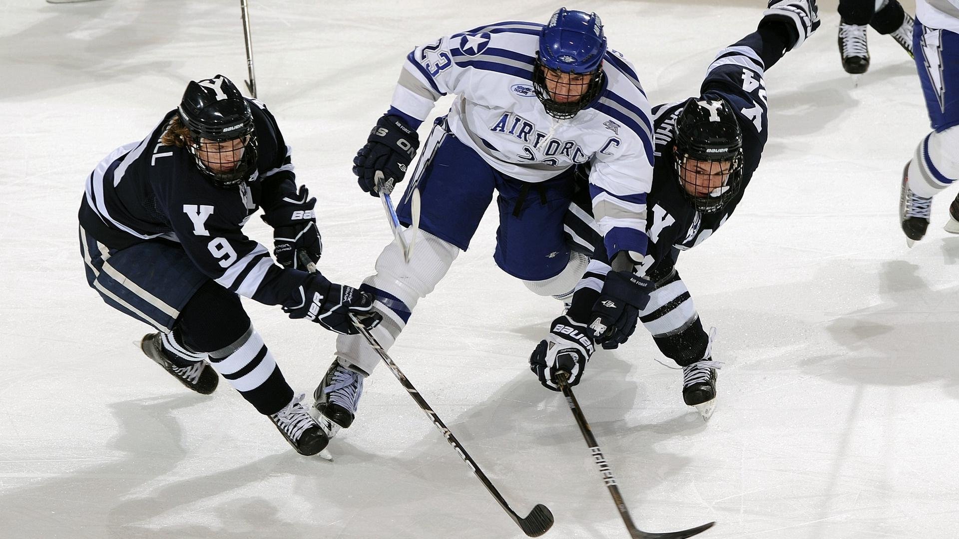 电竞选手训练营专业化发展,电竞职业训练营